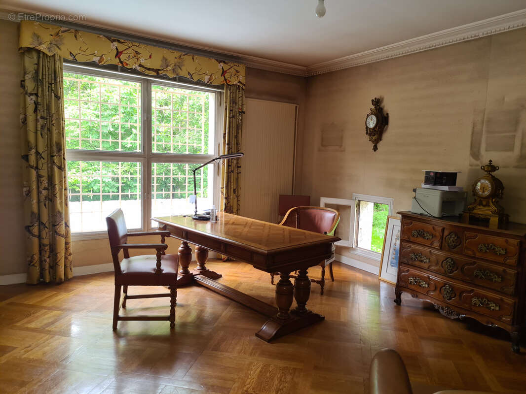 Maison à MARCOUSSIS