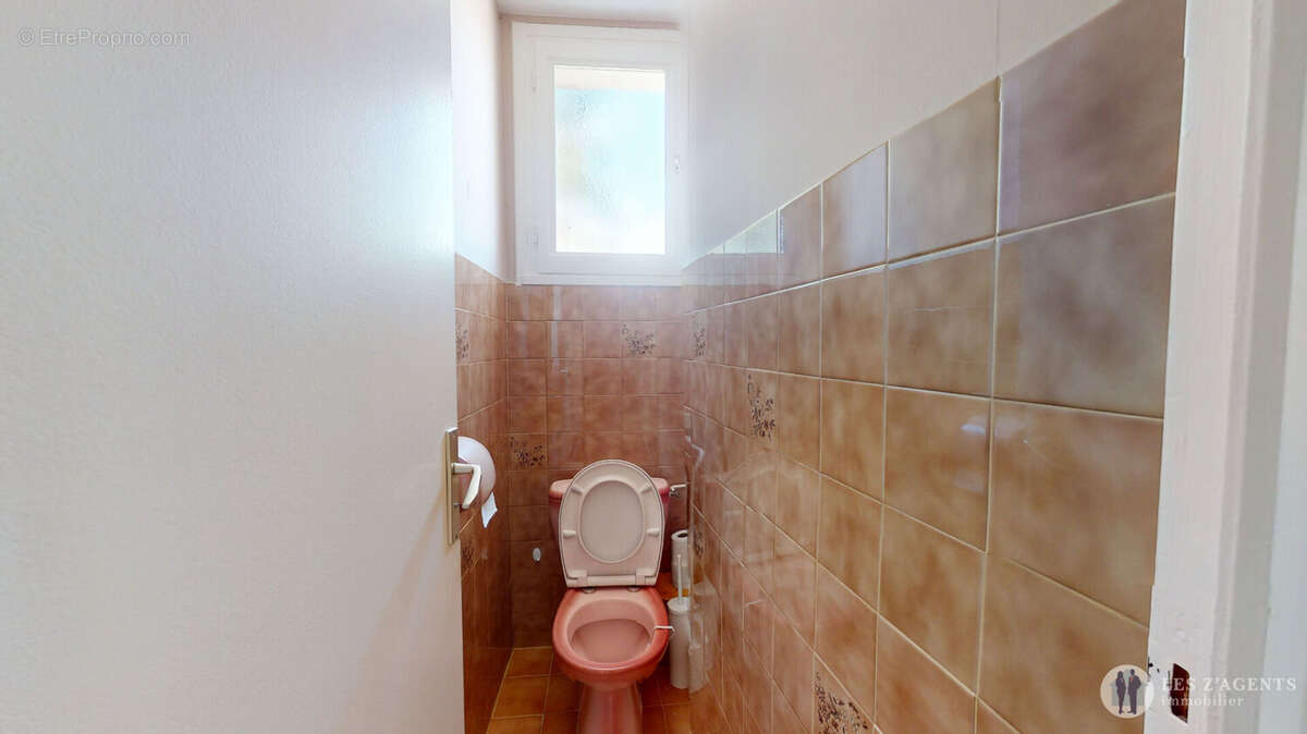 Appartement à SAINT-MARTIN-D'HERES