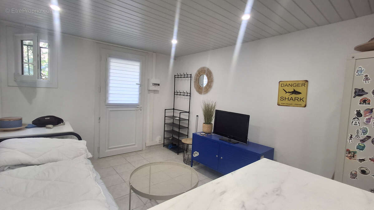 Appartement à SAINT-CYR-SUR-MER