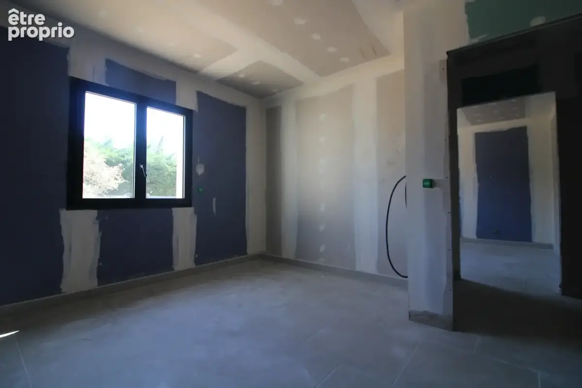 VILLA 102 m2 habitable. Terrain 500 m2. - photo 8
