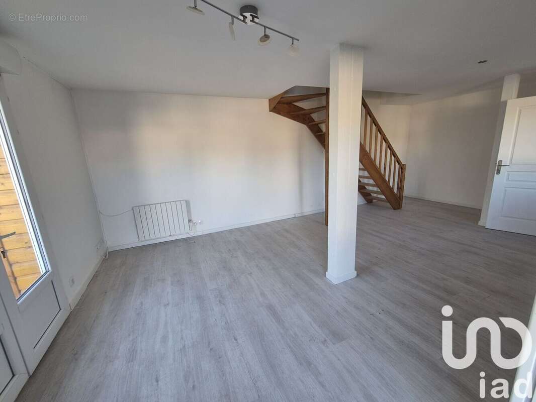 Photo 3 - Appartement à LA FERTE-SOUS-JOUARRE