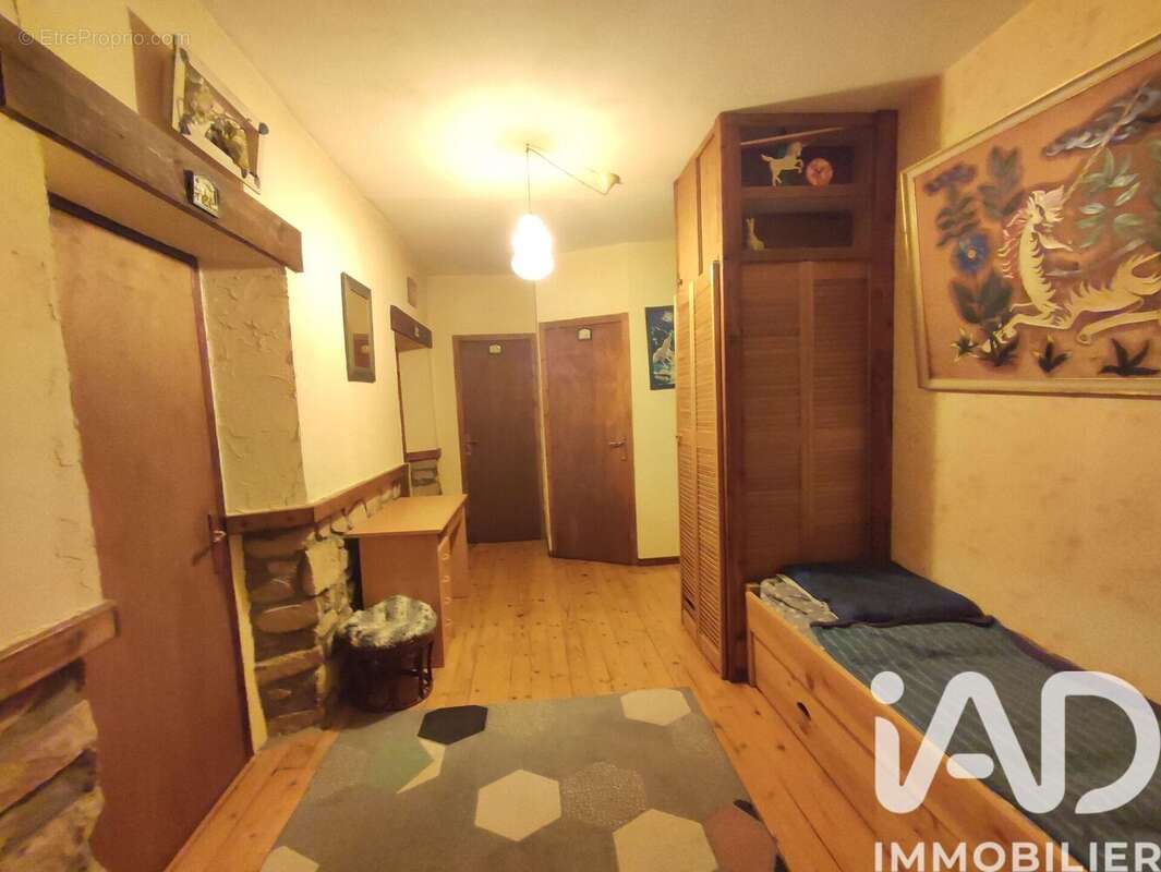 Maison 155 m² à Fourneaux  - photo 6