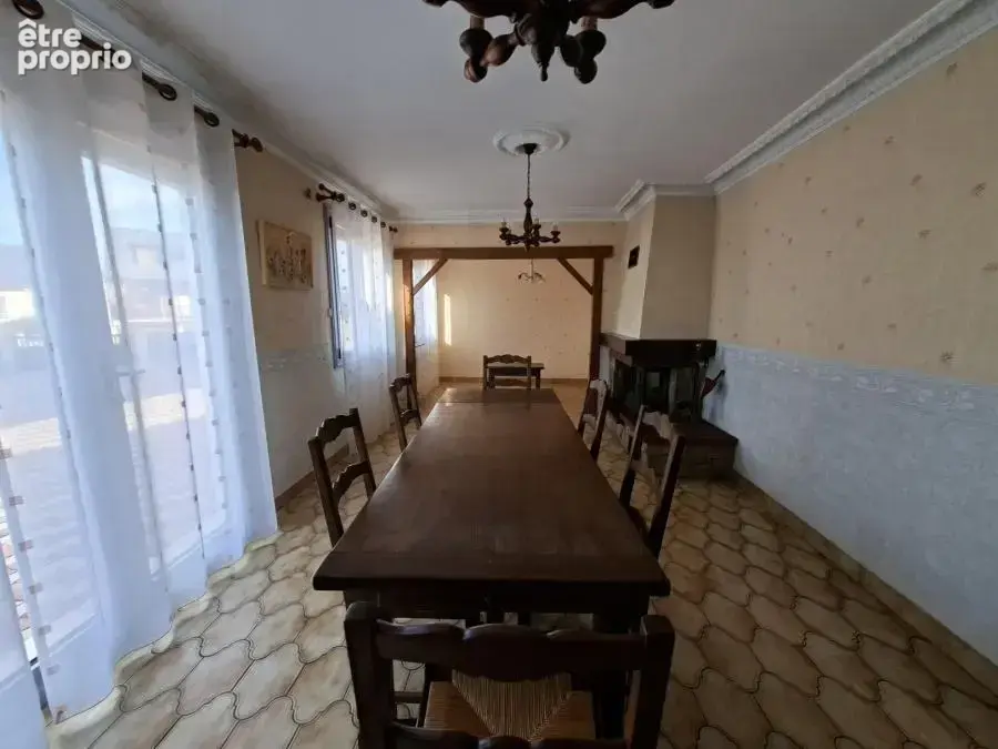 Maison 4 pièces 95 m² à vendre à Sable-Sur-Sarthe (72300) - photo 5