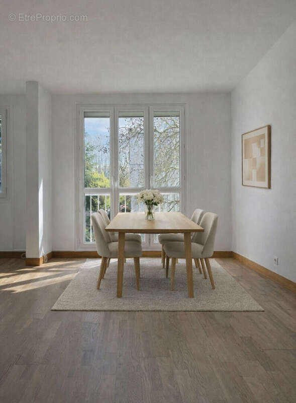 Appartement à CHILLY-MAZARIN