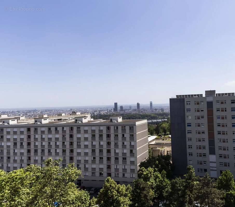Appartement à CALUIRE-ET-CUIRE