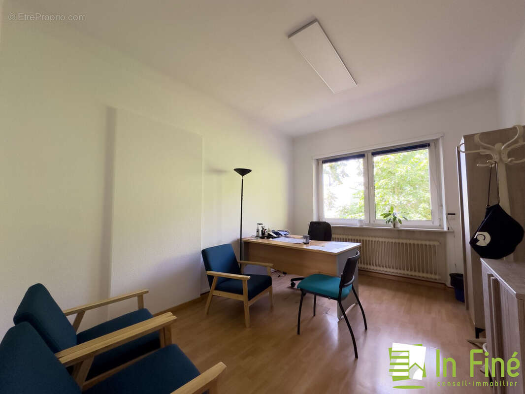 Commerce 353 m² à Ostwald  - photo 6