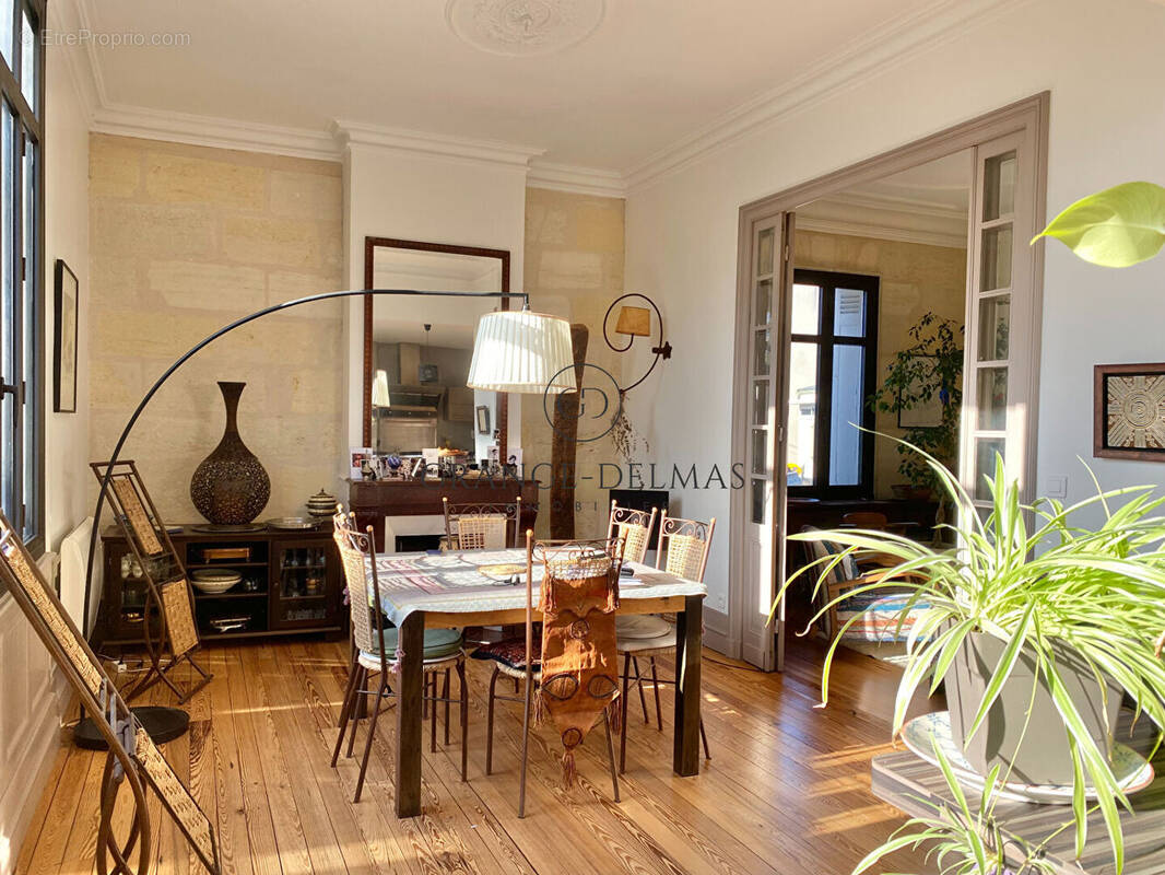 Appartement à BORDEAUX