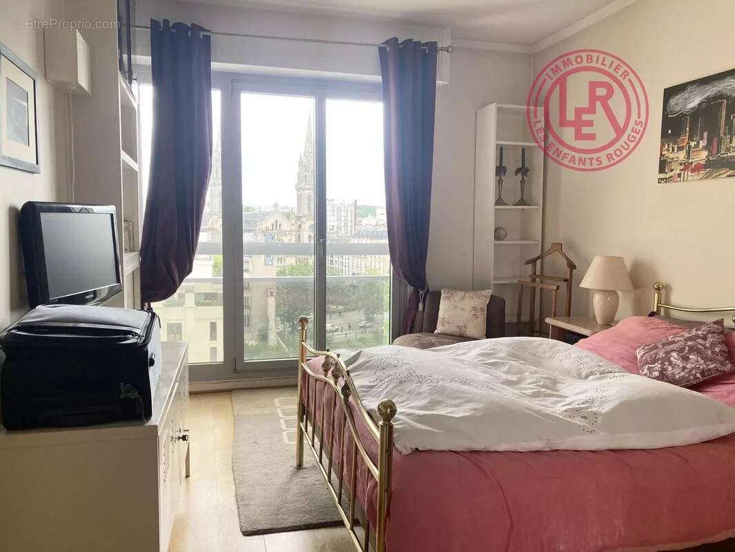 Paris 11ème - Bastille / Richard Lenoir - Appartement 3/4 pièces avec vue dégagée, terrasse et ascenseur - photo 4