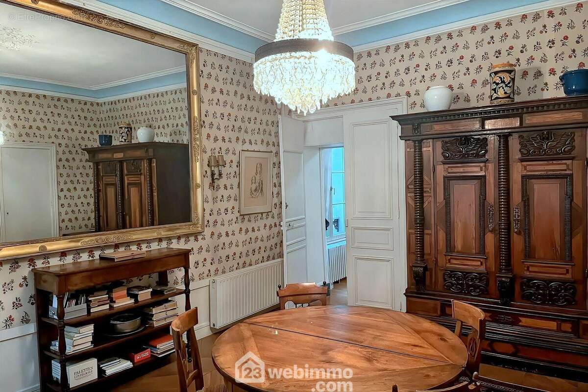 Maison à VERSAILLES