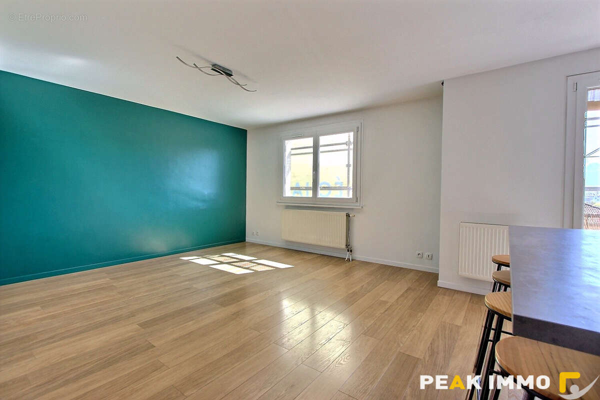 Appartement à MEYTHET