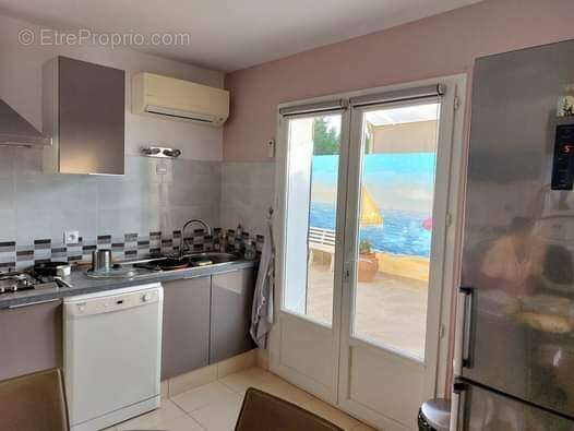 cuisine americaine villa - Maison à MAUGUIO