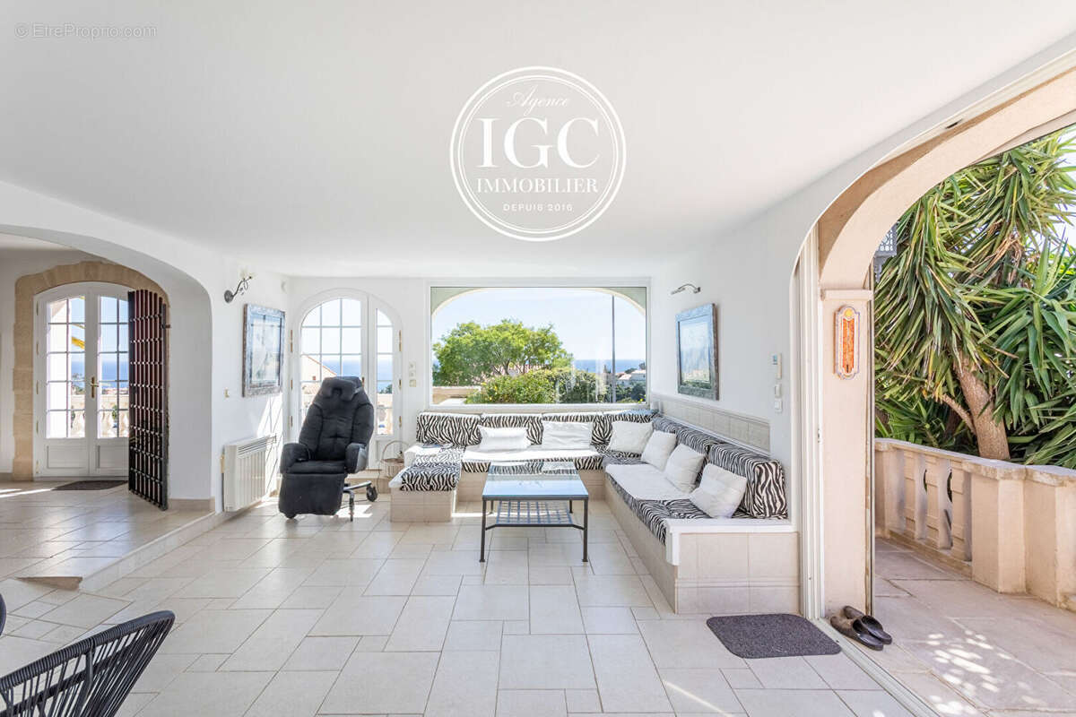 Maison à SAUSSET-LES-PINS