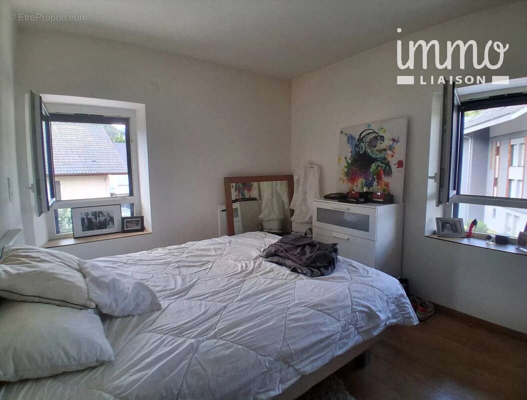 Appartement à SAINT-JEOIRE-PRIEURE