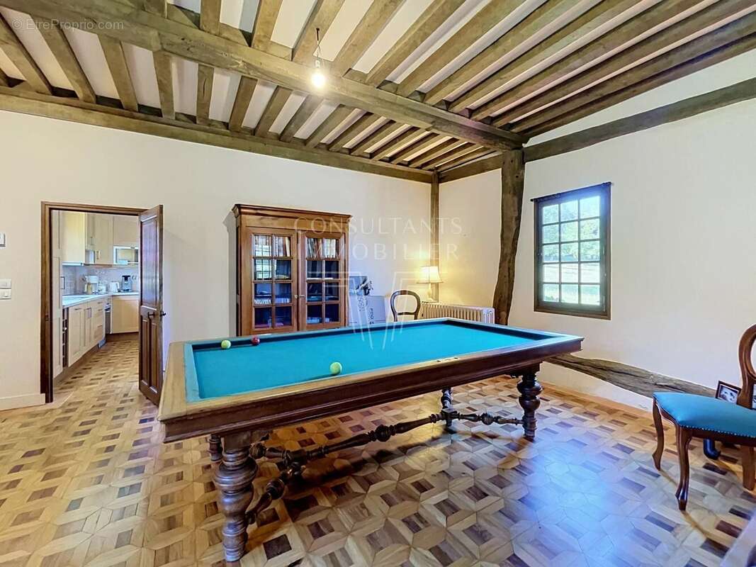 Maison à PONT-L'EVEQUE