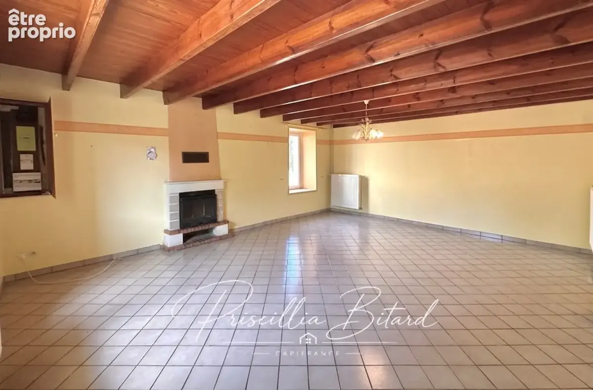 Maison à rénover avec grandes dépendances. Fort potentiel - photo 3