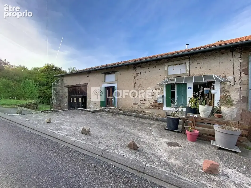 Maison à BLEURVILLE