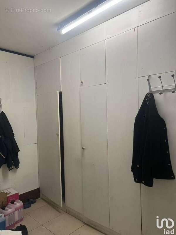 Photo 7 - Commerce à HIRSON