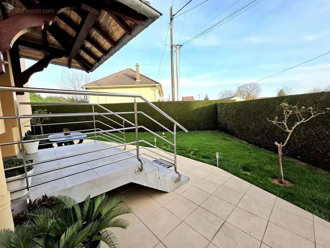 Maison à MERCY-LE-BAS