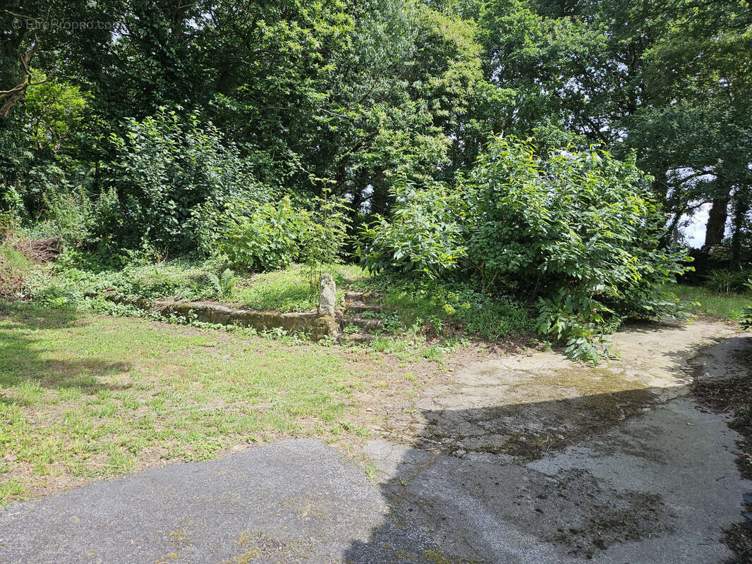 Maison à SEGLIEN