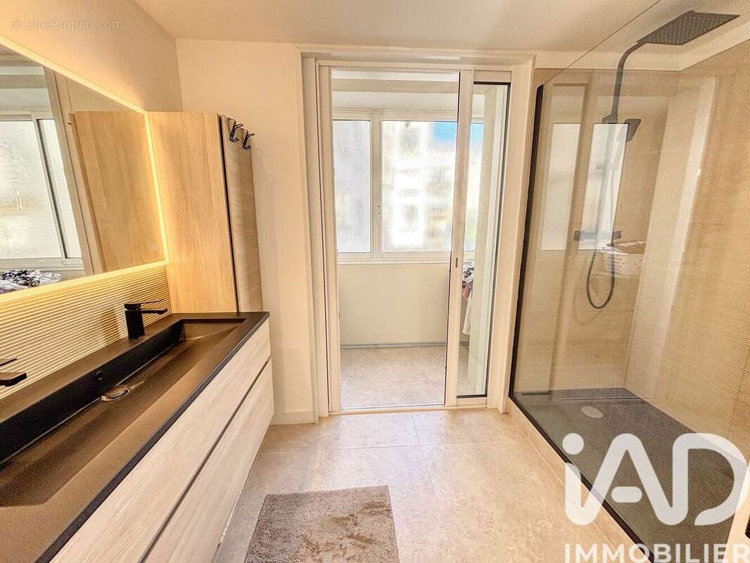 Appartement 79 m² à Sainte-Maxime  - photo 9