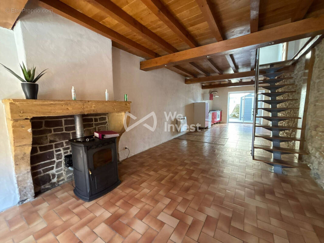Maison à MOUZON