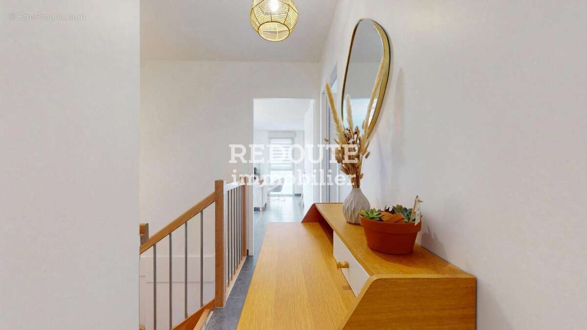 Appartement à BEZANNES