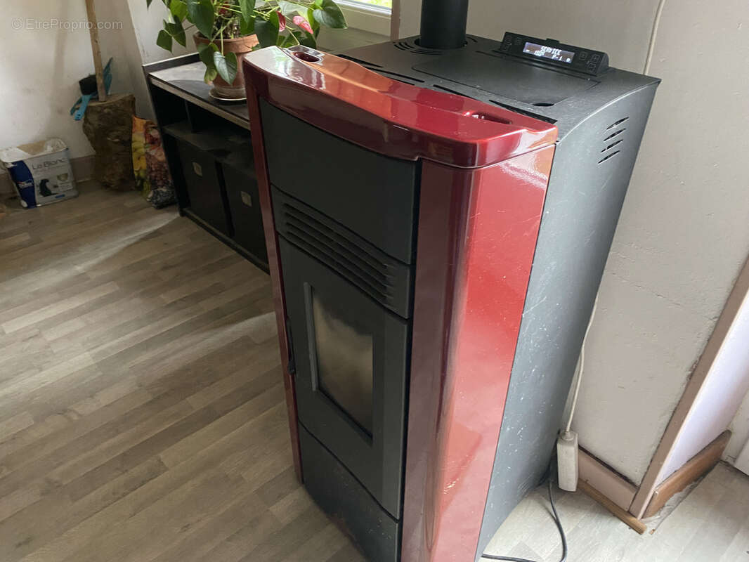 Maison à PRESSIGNAC