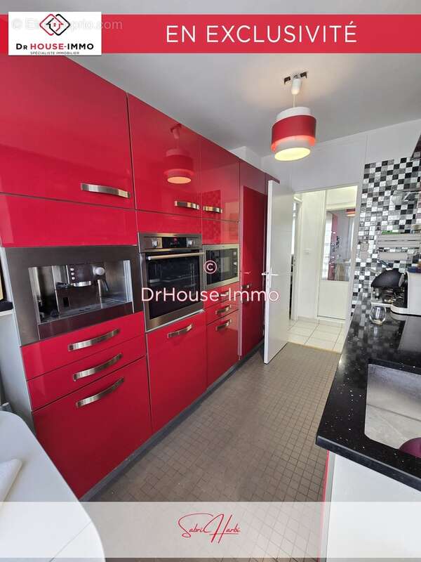 Appartement à MARSEILLE-1E