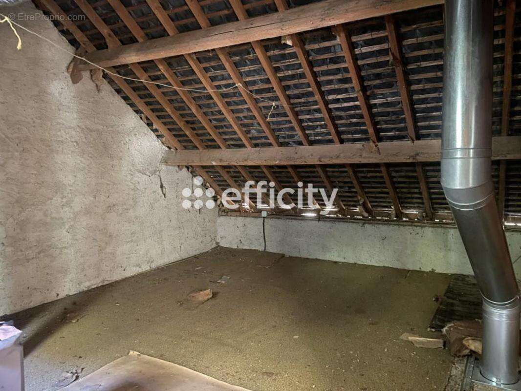 Maison à RUILLE-SUR-LOIR