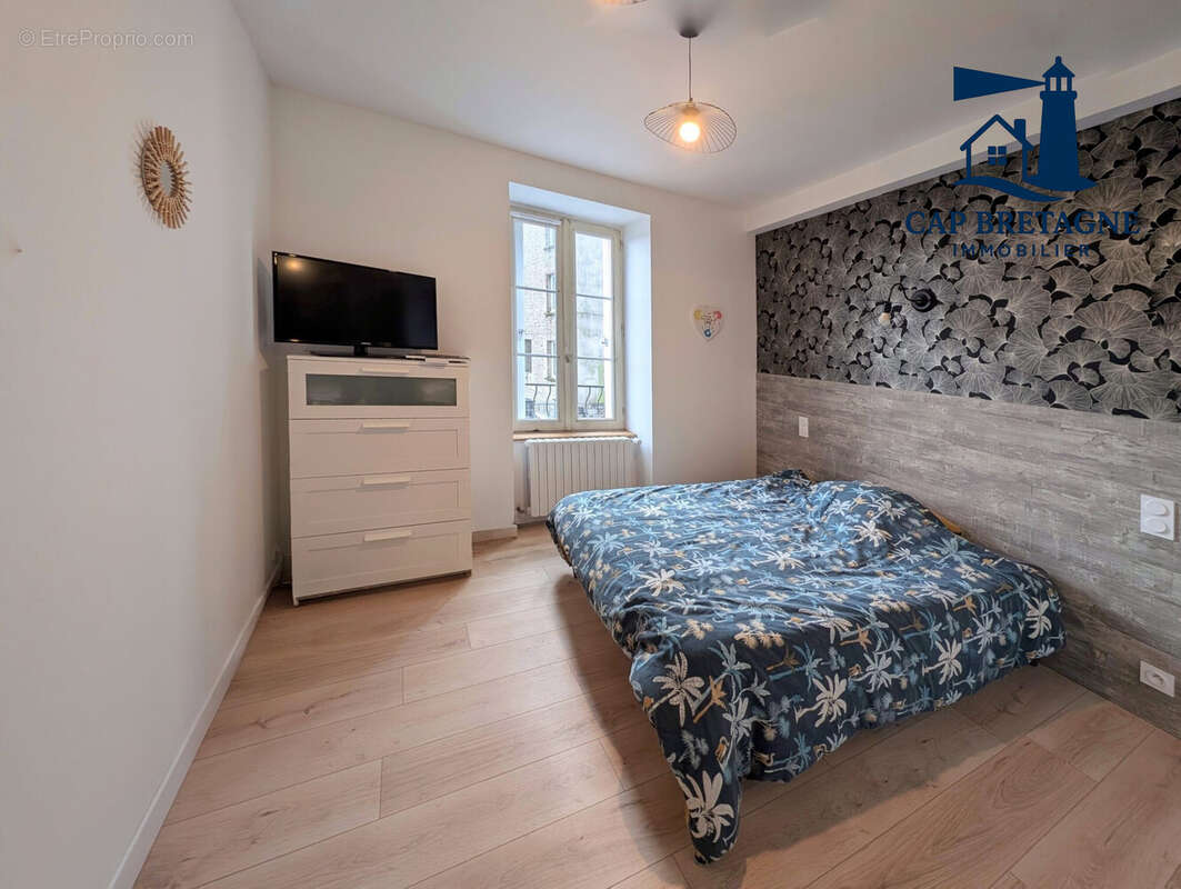 Maison à QUINTIN