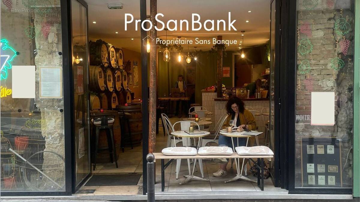 Commerce à PARIS-2E