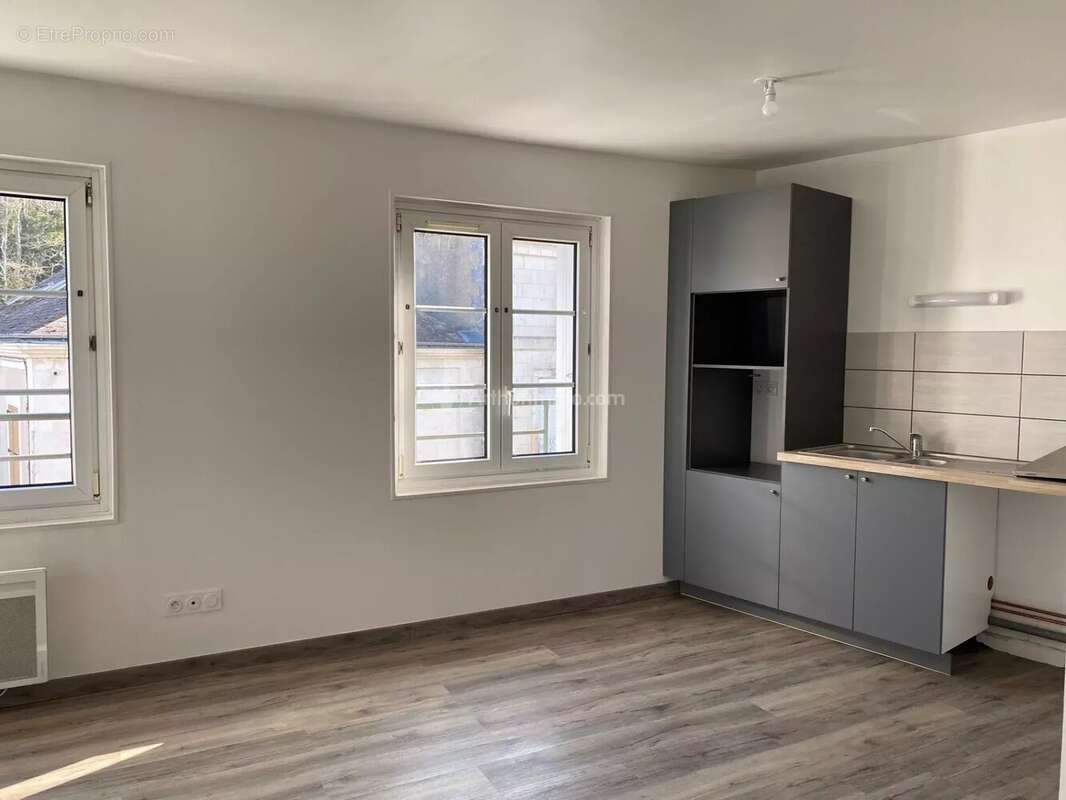 Appartement à CHATEAU-DU-LOIR