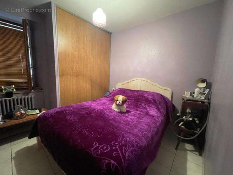 Maison à COURBEHAYE