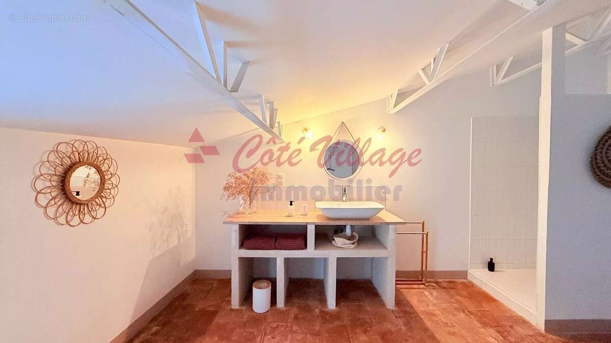 Appartement à SALLES-D'AUDE