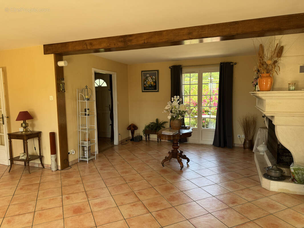 Maison à CORBIGNY