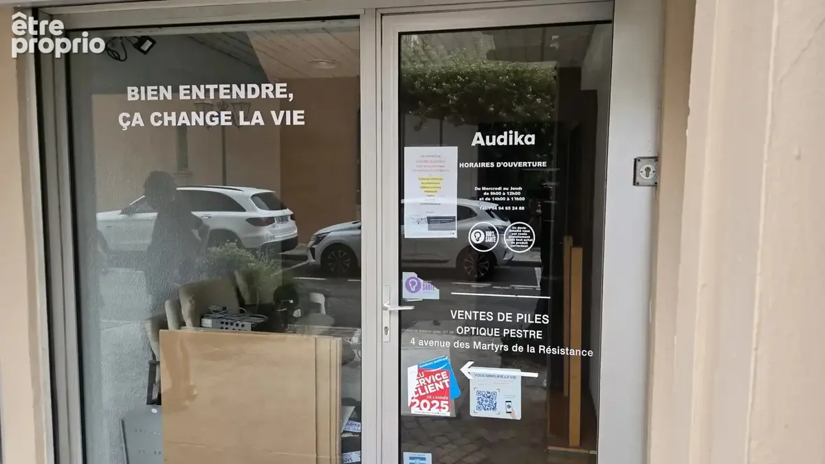 Photo Commerce à Le Lavandou au prix de 139 000€