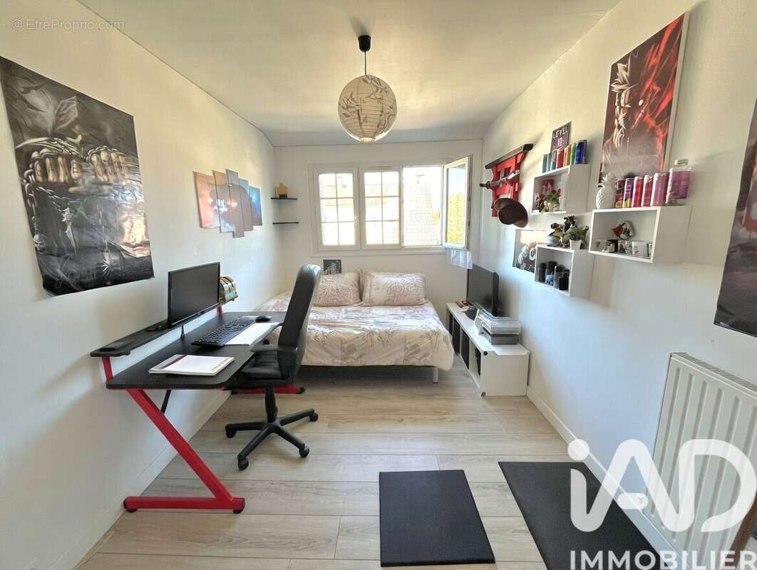 Photo 3 - Maison à MONTIGNY-LES-CORMEILLES