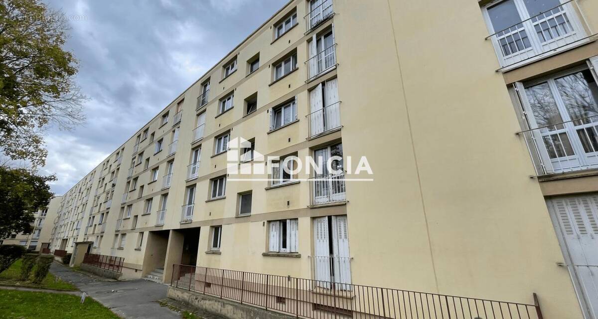 Appartement à GARGES-LES-GONESSE