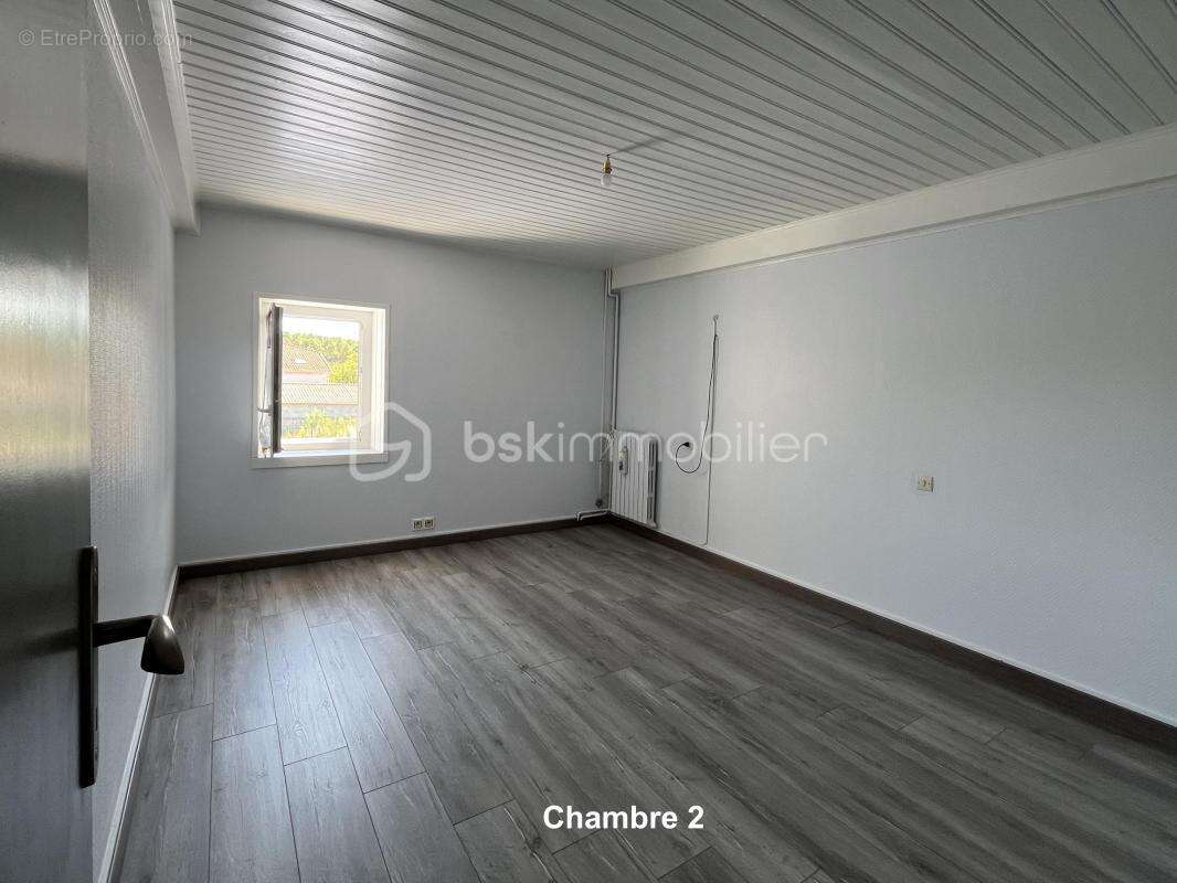 Maison à CORME-ECLUSE