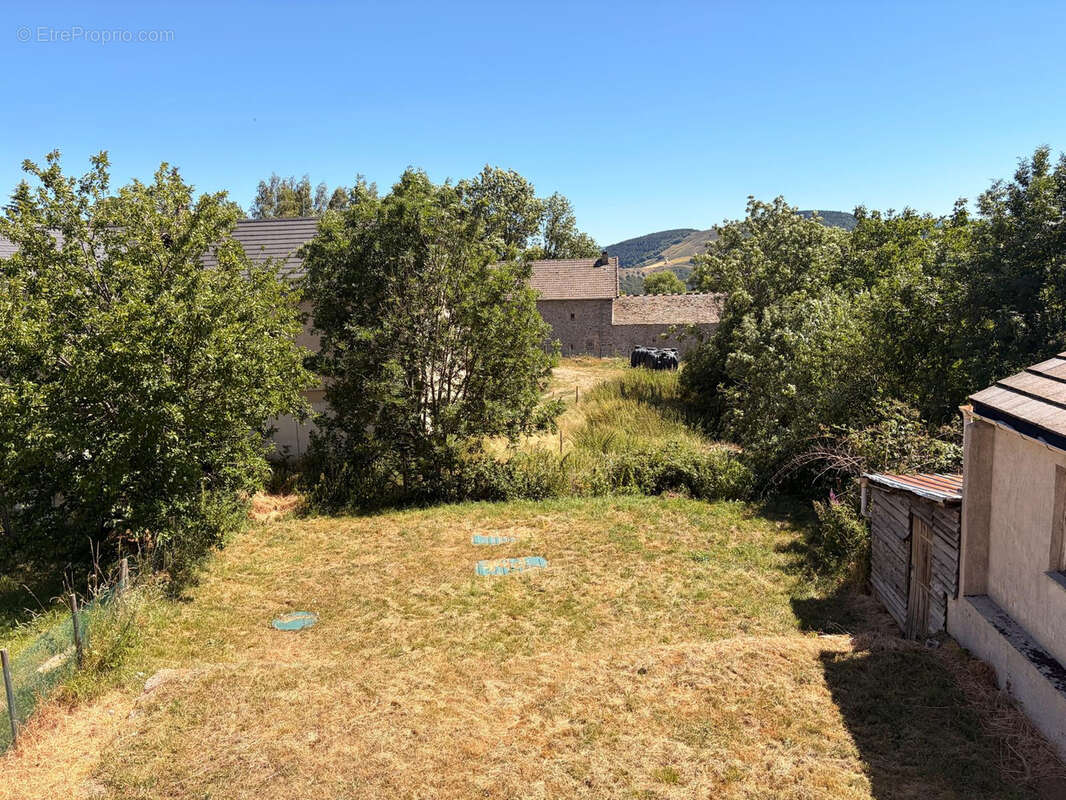 Jolie maison avec terrain attenant - photo 2