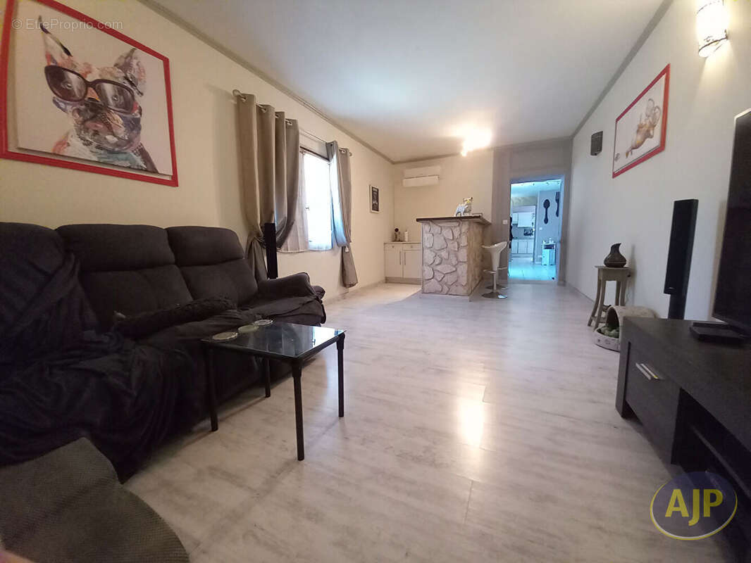 Maison à CIVRAC-EN-MEDOC