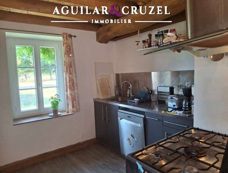 Maison à SAINTE-THORETTE