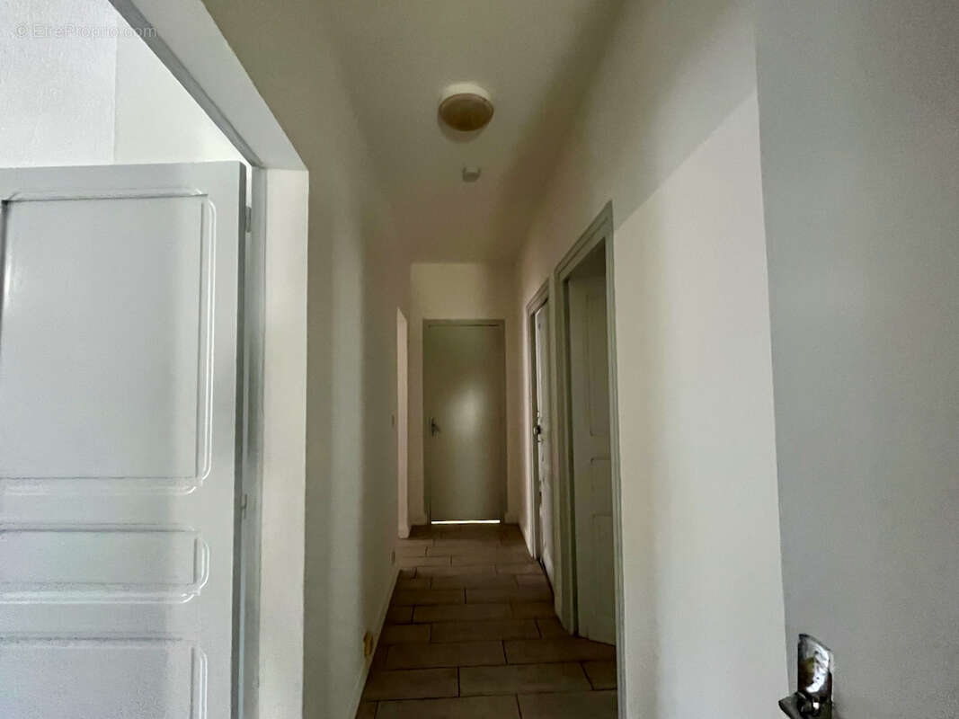 Appartement à SAINTE-LIVRADE-SUR-LOT