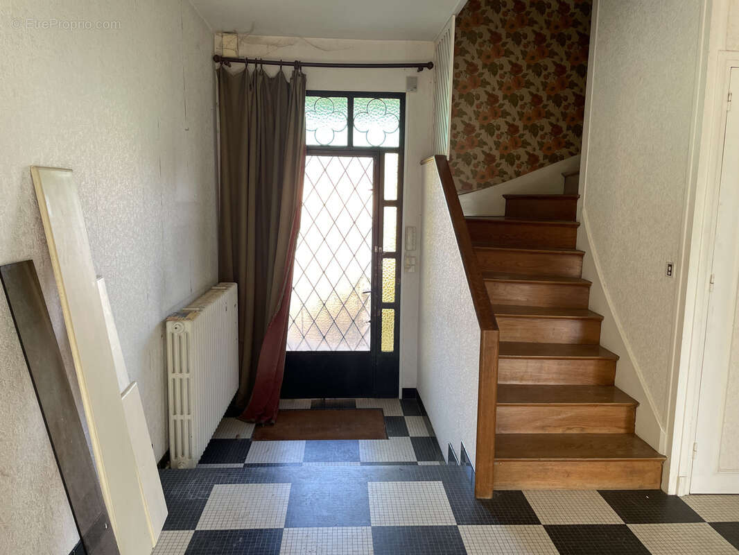 Maison à POUGUES-LES-EAUX