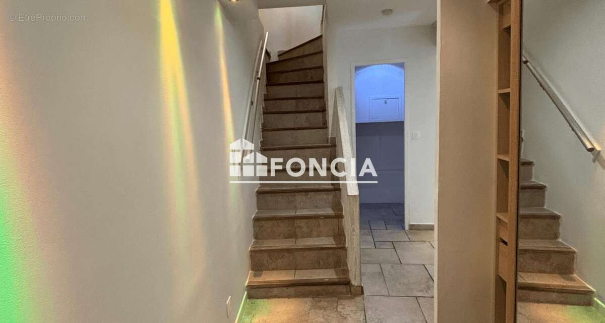 Appartement à VILLENEUVE-LOUBET