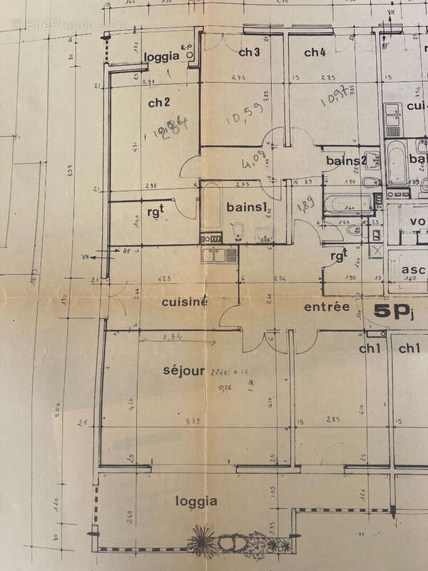 Appartement à AIX-EN-PROVENCE