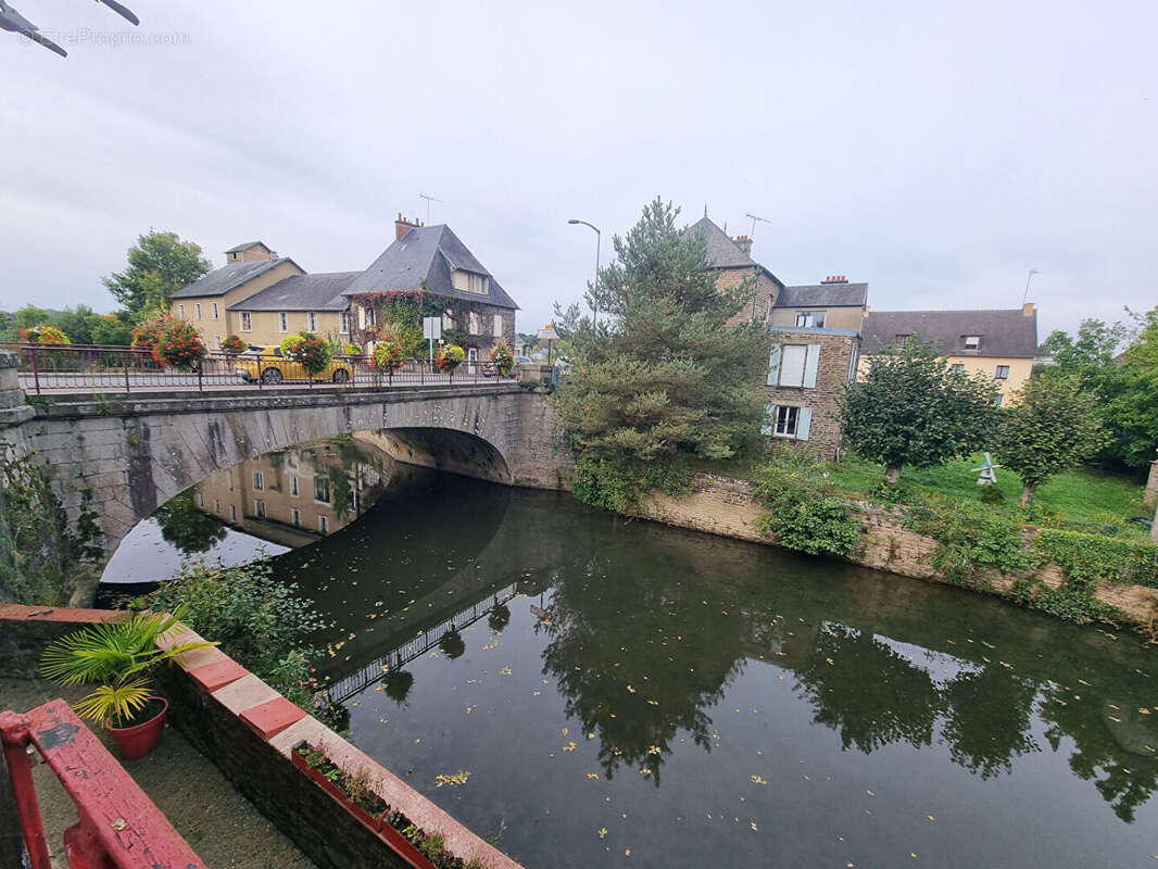 Appartement à SAINT-HILAIRE-DU-HARCOUET