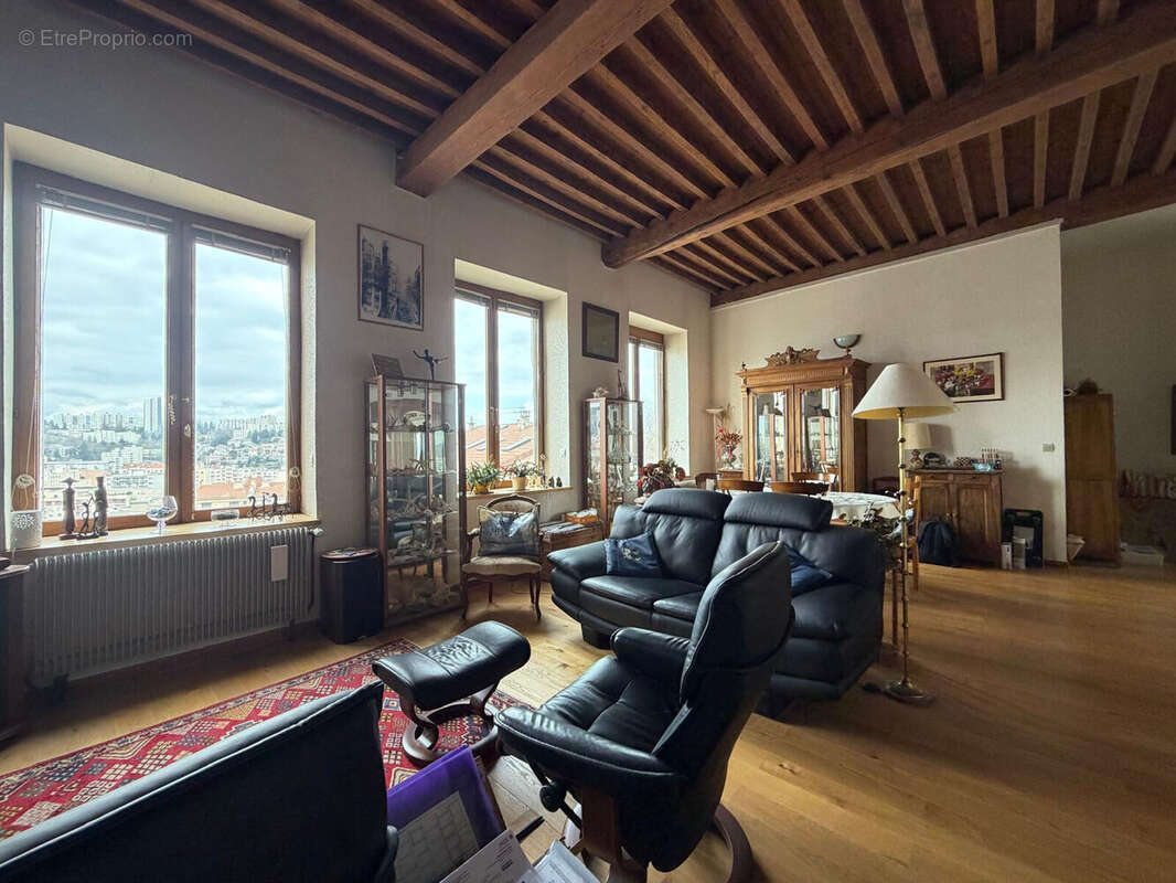 Photo 3 - Appartement à SAINT-ETIENNE