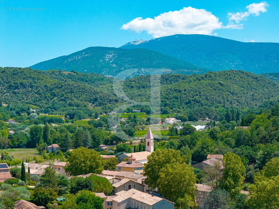 Maison à VAISON-LA-ROMAINE