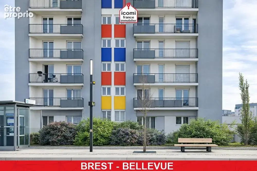 Finistere - brest (29200) - a vendre - appartement - t3 - lumineux - dalle beton - ascenseur - place de parking souterrain prive - photo 10